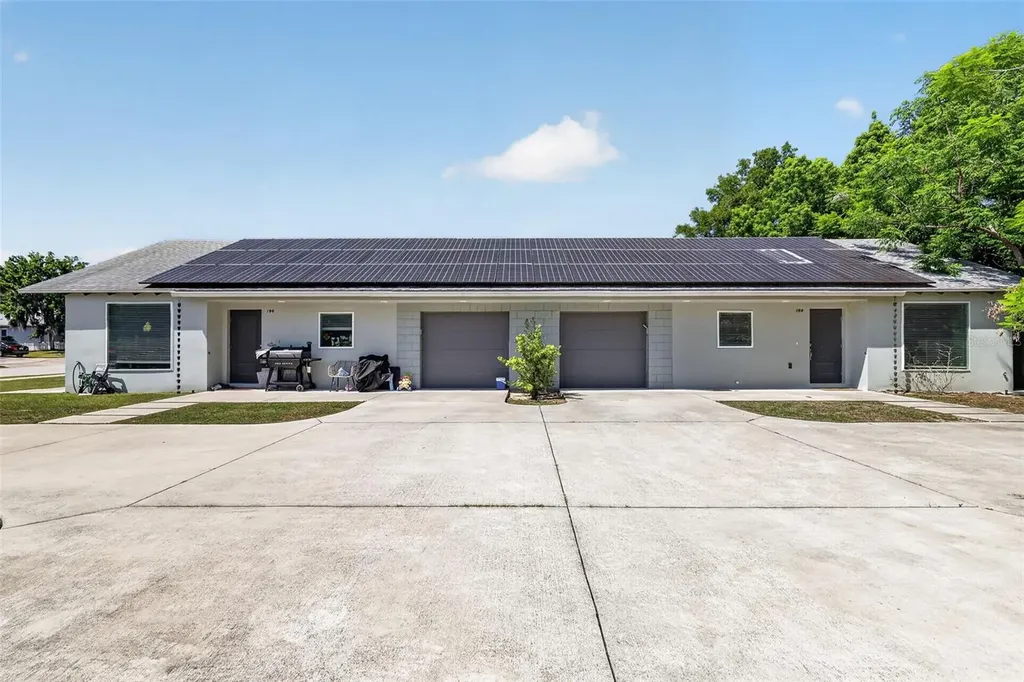 196 Parrotte Court Mount Dora FL 32757