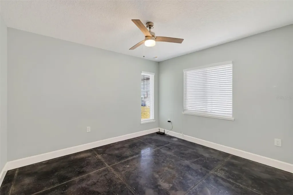 196 Parrotte Court Mount Dora FL 32757