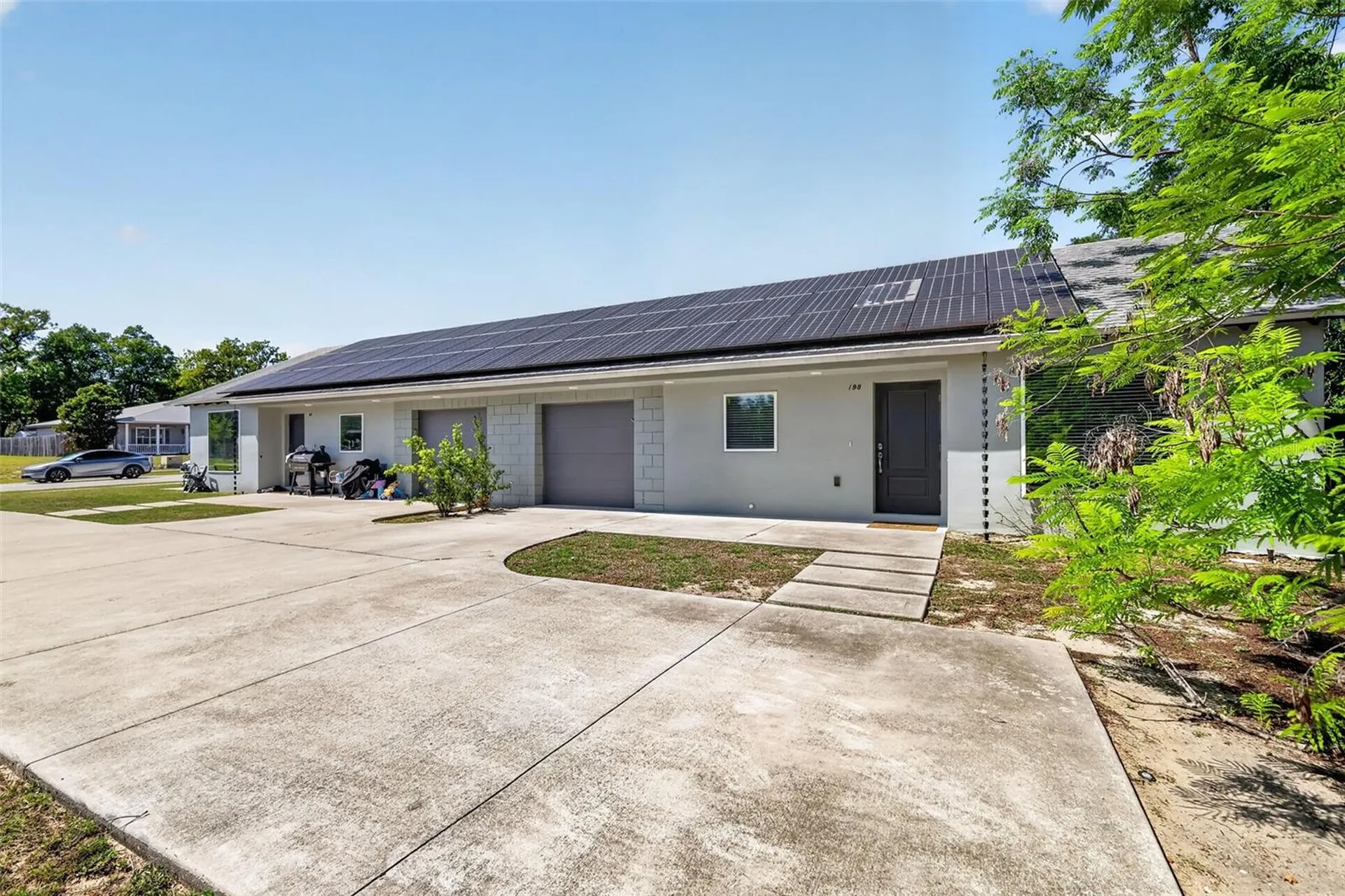 196 Parrotte Court Mount Dora FL 32757