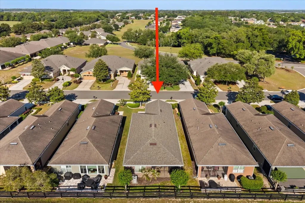 22024 Belgian Court Mount Dora FL 32757