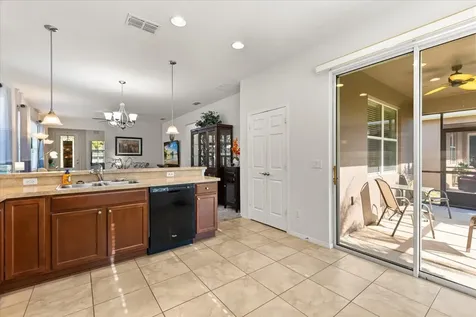 22024 Belgian Court Mount Dora FL 32757