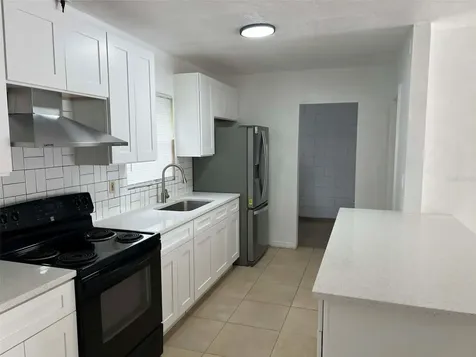 4207 Meadowbrook Avenue Orlando FL 32808
