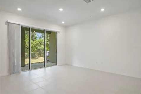 5273 Luisa Court St Cloud FL 34771