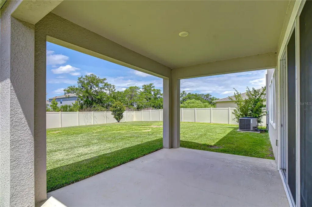 16607 Goose Ribbon Place Wimauma FL 33598