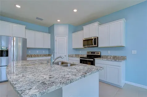 16607 Goose Ribbon Place Wimauma FL 33598