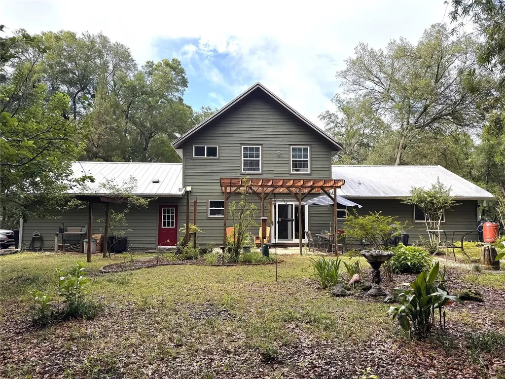 8615 SW 102nd Avenue Gainesville FL 32608