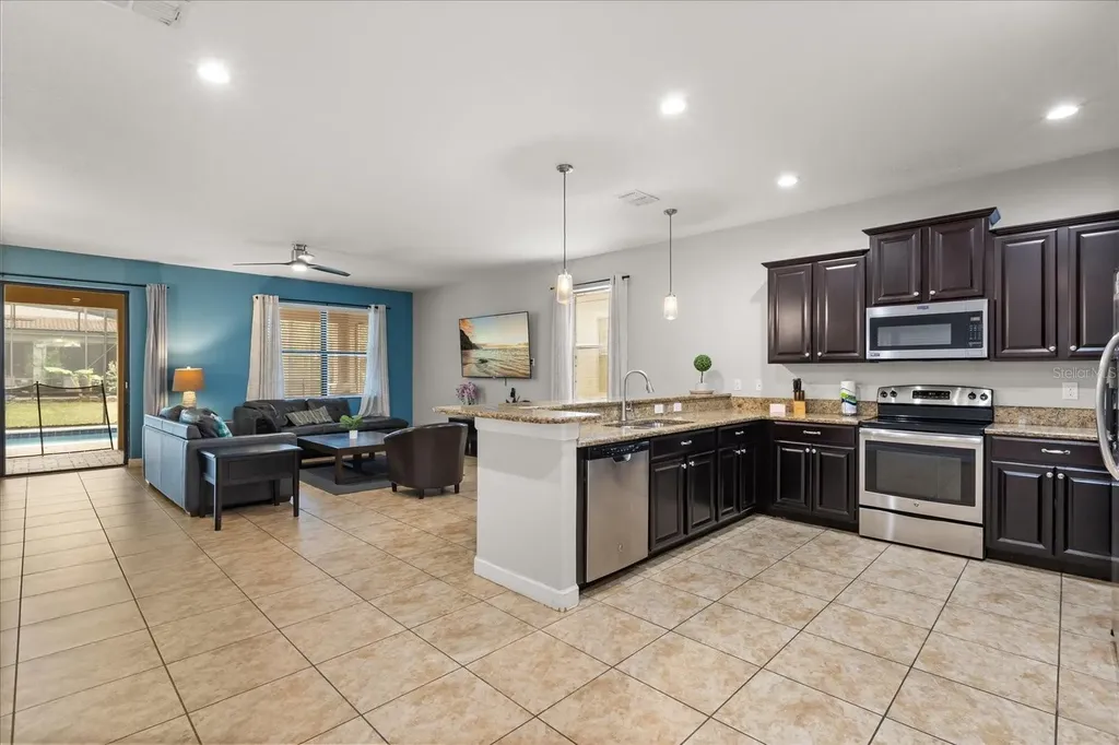 1454 Myrtlewood Street Davenport FL 33896