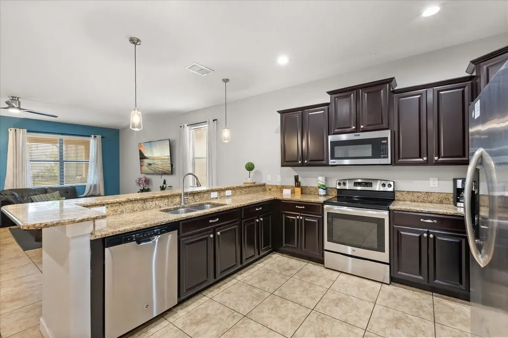 1454 Myrtlewood Street Davenport FL 33896
