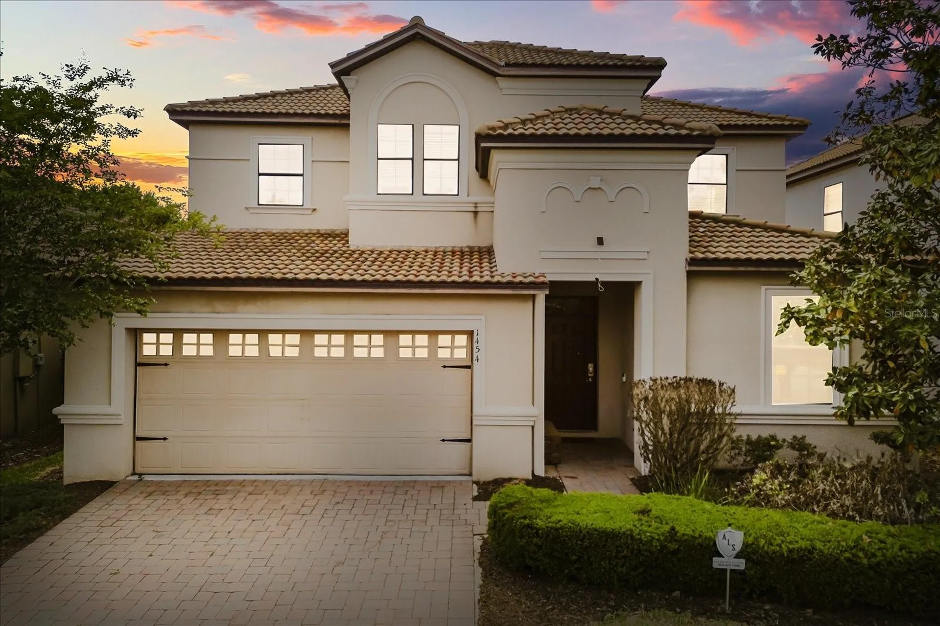 1454 Myrtlewood Street Davenport FL 33896