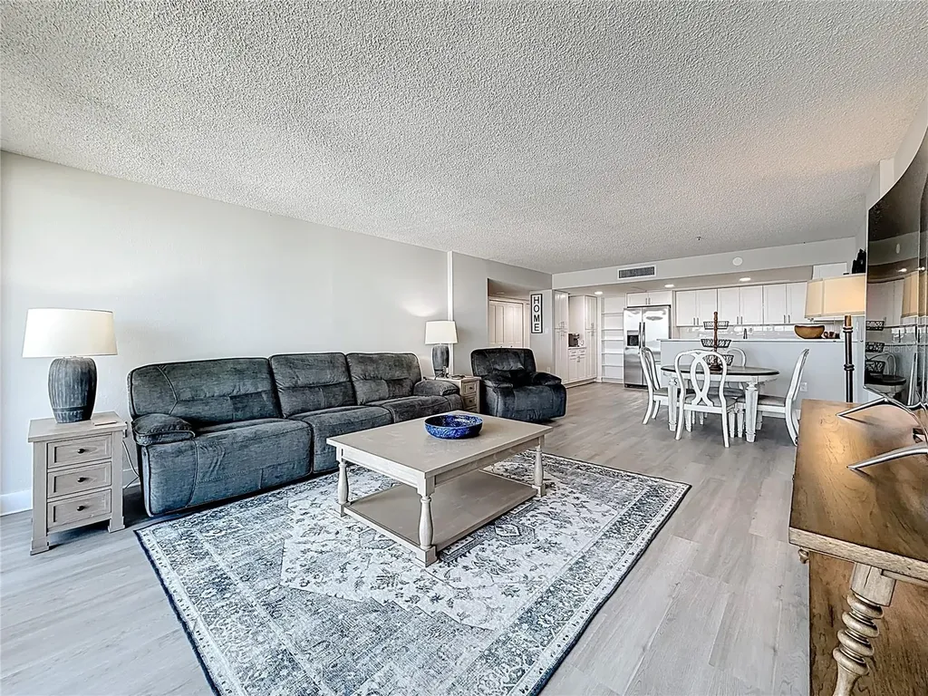 400 Island Way Clearwater Beach FL 33767