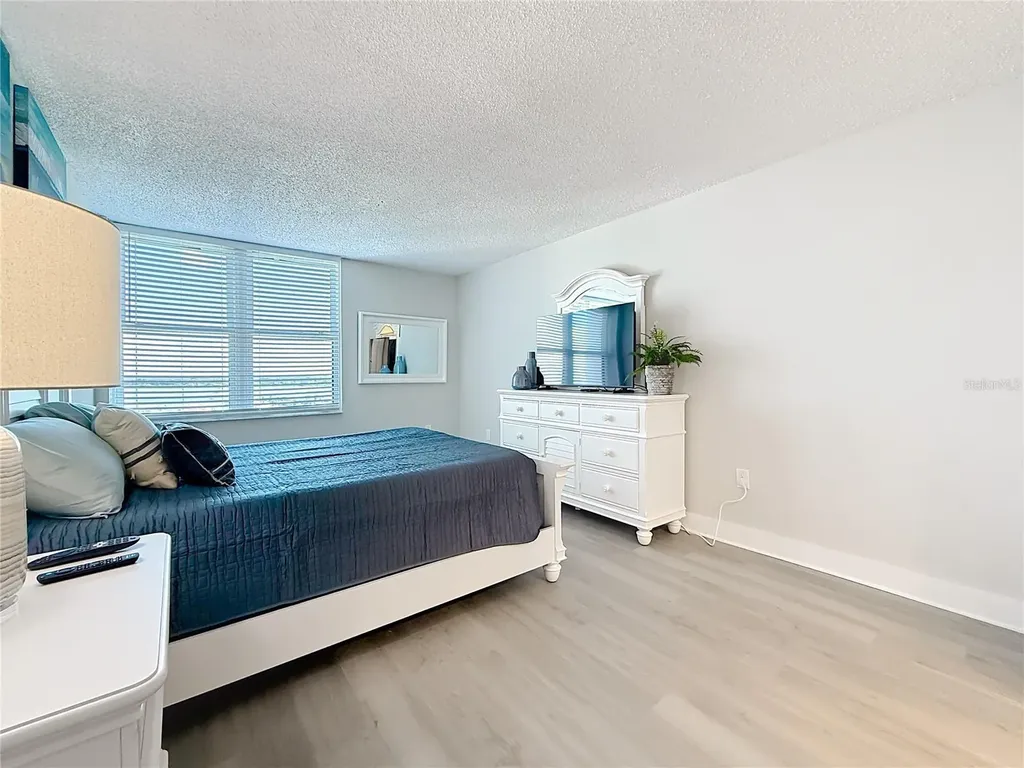 400 Island Way Clearwater Beach FL 33767