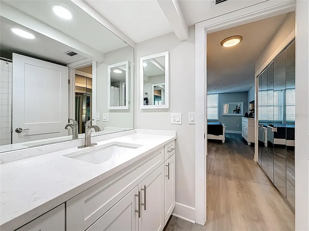 400 Island Way Clearwater Beach FL 33767
