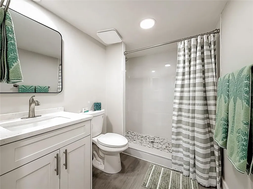 400 Island Way Clearwater Beach FL 33767