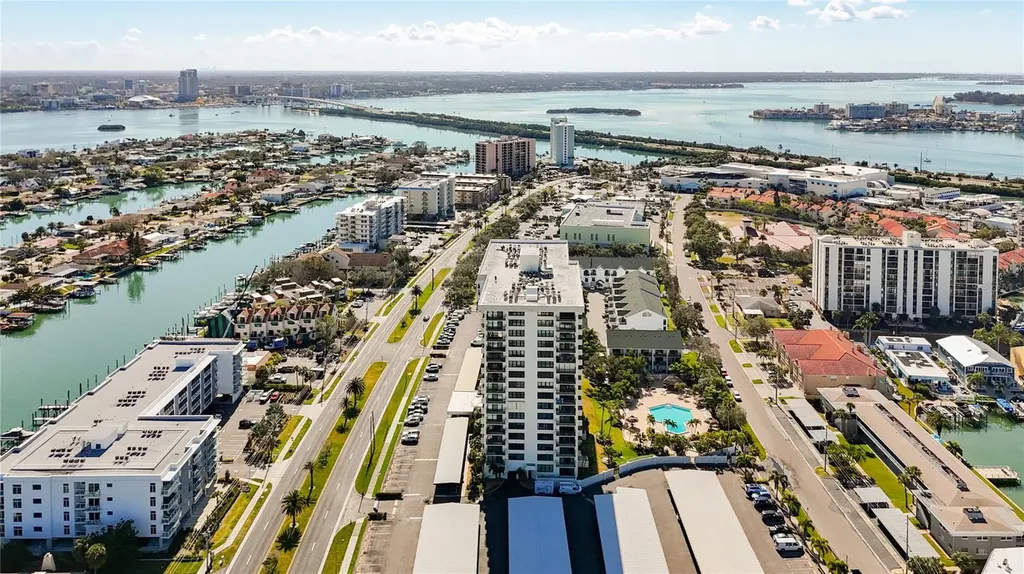 400 Island Way Clearwater Beach FL 33767