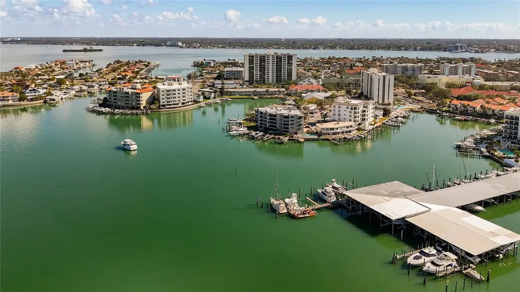 400 Island Way Clearwater Beach FL 33767