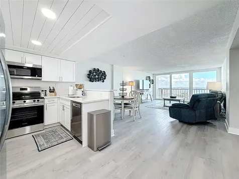 400 Island Way Clearwater Beach FL 33767