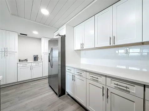 400 Island Way Clearwater Beach FL 33767