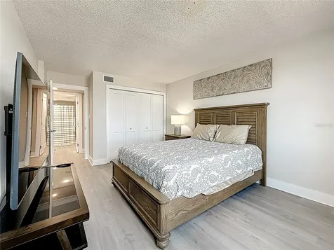 400 Island Way Clearwater Beach FL 33767