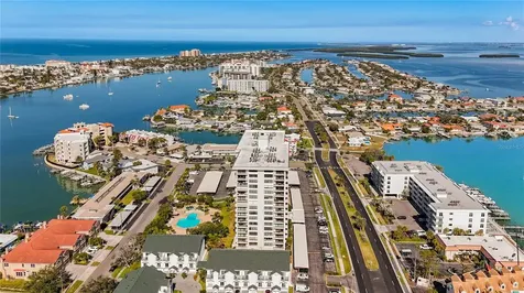 400 Island Way Clearwater Beach FL 33767