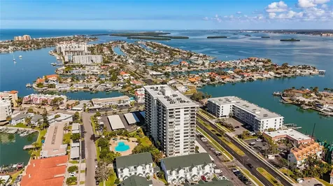 400 Island Way Clearwater Beach FL 33767