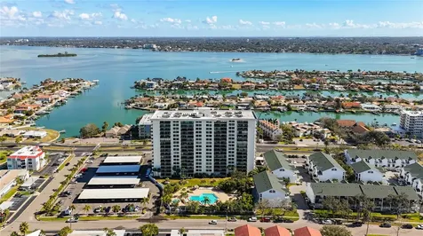 400 Island Way Clearwater Beach FL 33767
