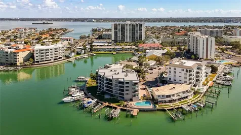 400 Island Way Clearwater Beach FL 33767