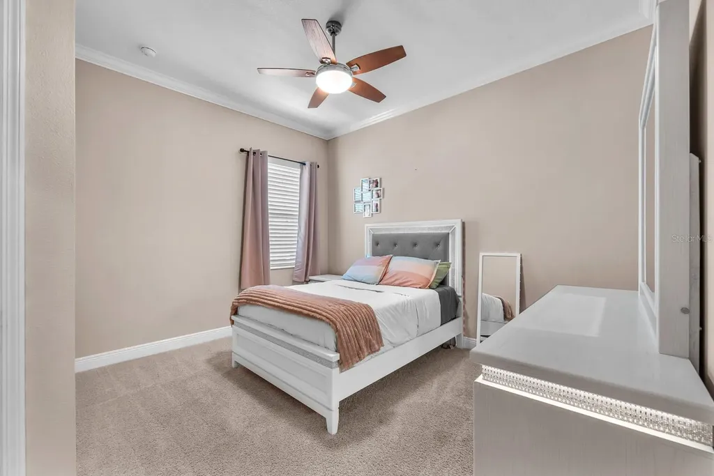 5918 Watercolor Drive Lithia FL 33547