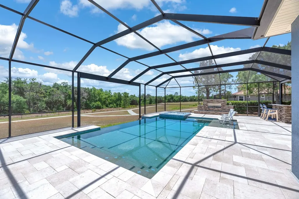 5918 Watercolor Drive Lithia FL 33547