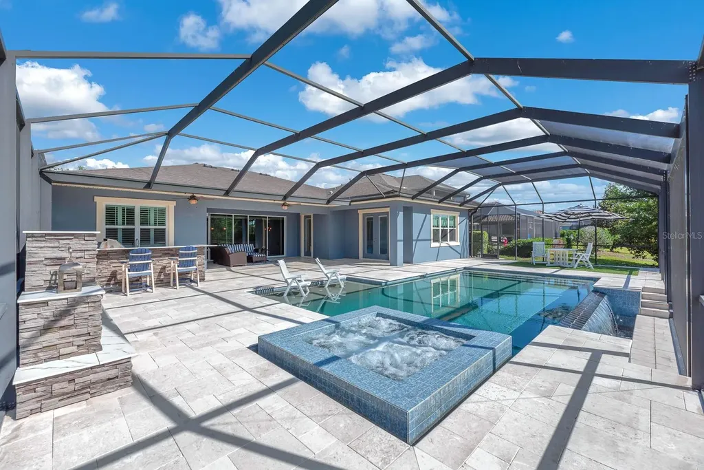 5918 Watercolor Drive Lithia FL 33547