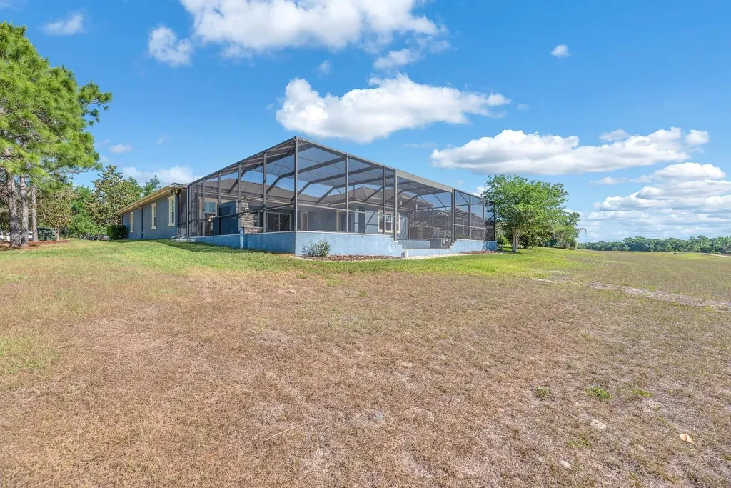 5918 Watercolor Drive Lithia FL 33547