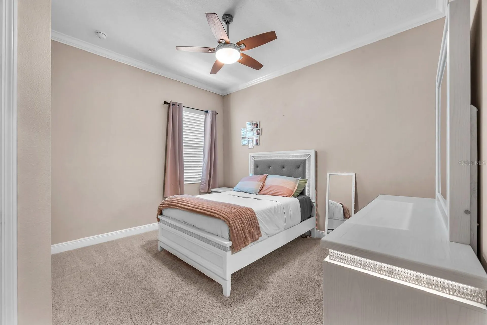 5918 Watercolor Drive Lithia FL 33547