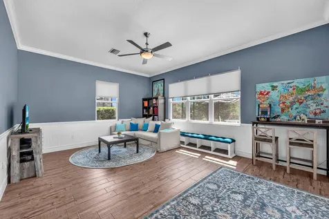 5918 Watercolor Drive Lithia FL 33547