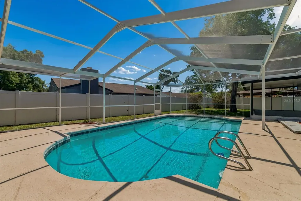 7111 Gateway Court Tampa FL 33615