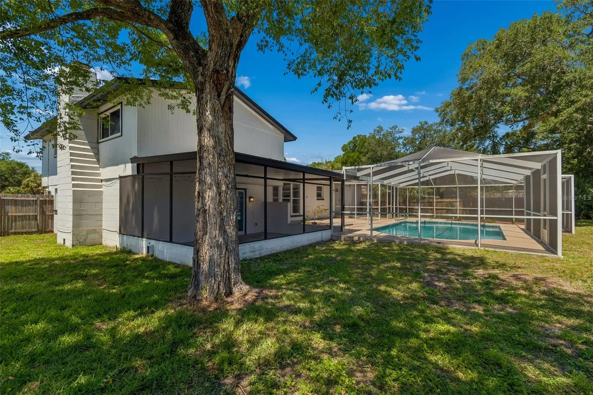 7111 Gateway Court Tampa FL 33615