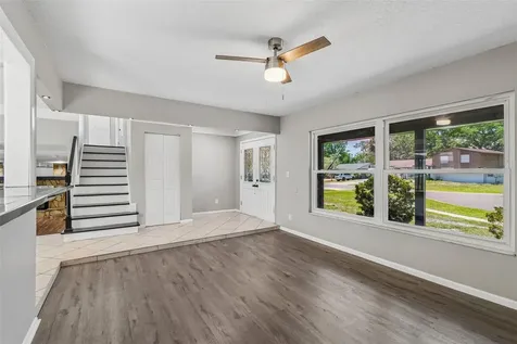 7111 Gateway Court Tampa FL 33615
