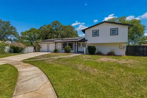 7111 Gateway Court Tampa FL 33615