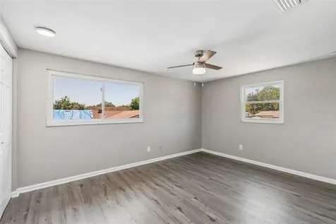 7111 Gateway Court Tampa FL 33615