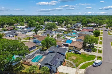 7111 Gateway Court Tampa FL 33615