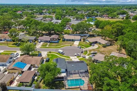 7111 Gateway Court Tampa FL 33615