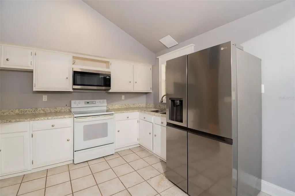 2411 NW 54th Avenue Gainesville FL 32653
