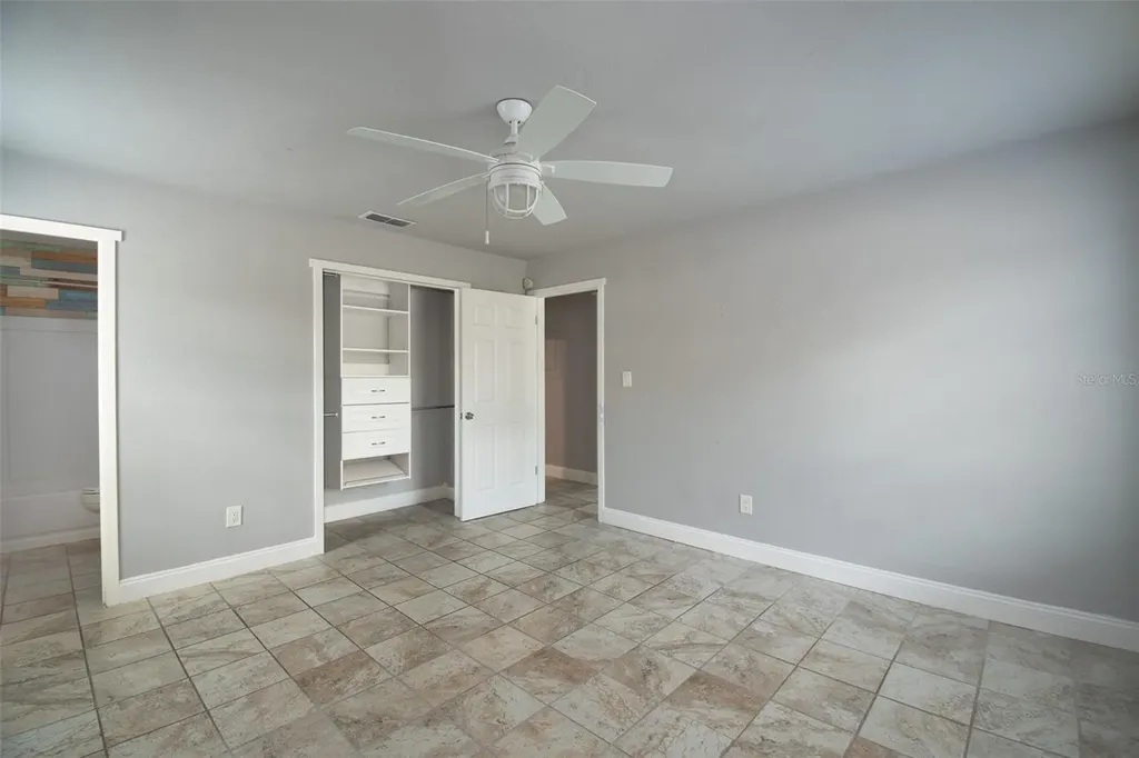 2411 NW 54th Avenue Gainesville FL 32653