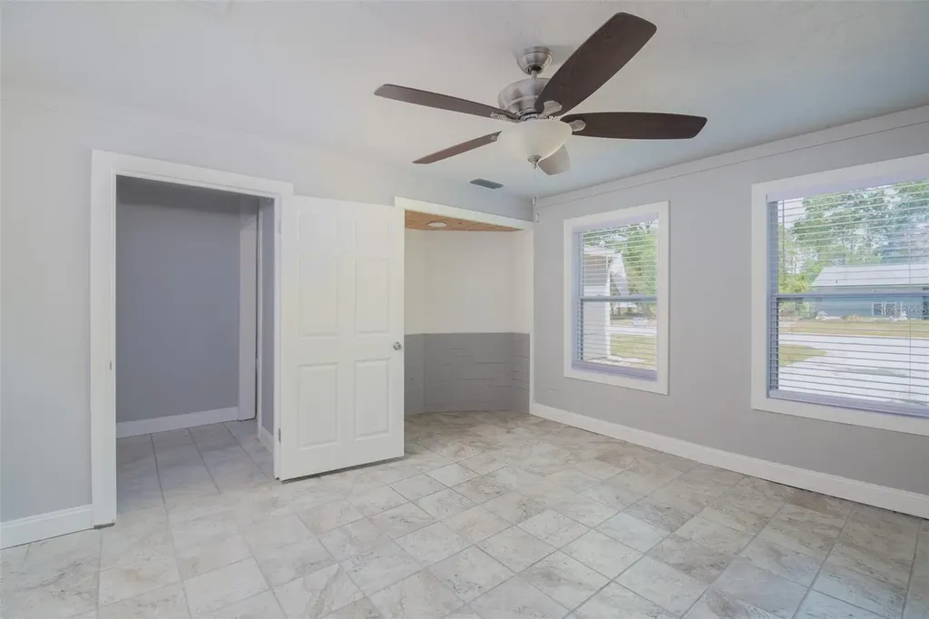 2411 NW 54th Avenue Gainesville FL 32653