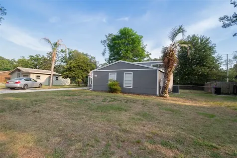 2411 NW 54th Avenue Gainesville FL 32653