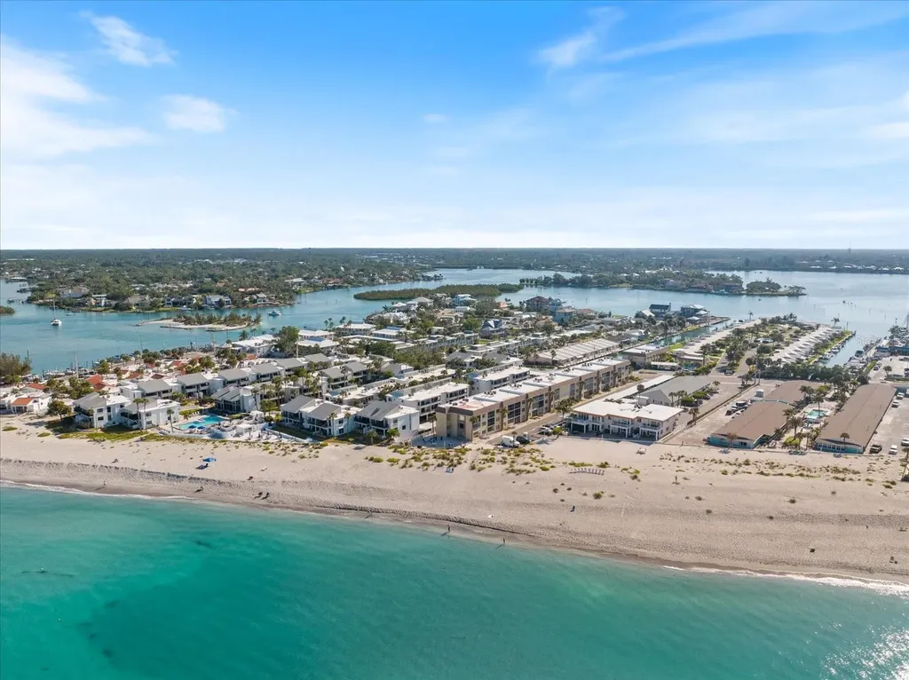 1400 Tarpon Center Drive Venice FL 34285