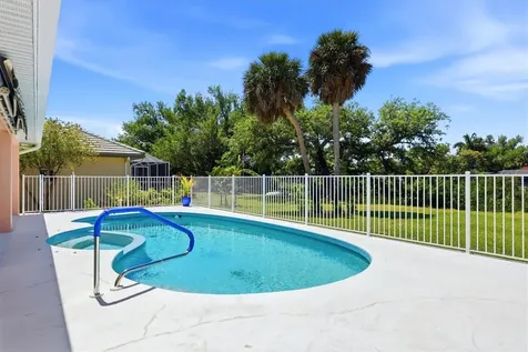 10 Arlington Drive Placida FL 33946