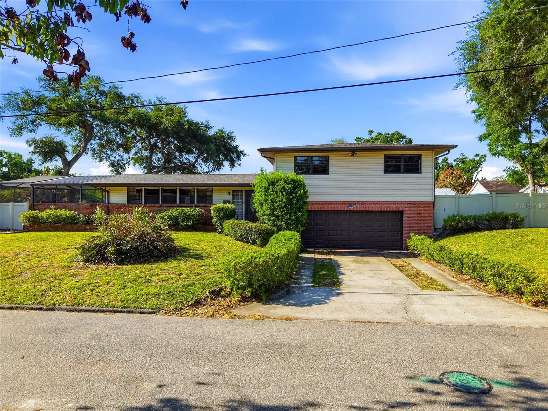 2118 W Broad Street Tampa FL 33604
