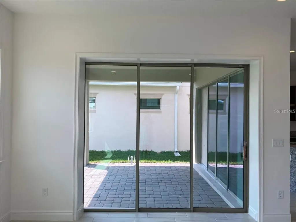 8112 Mabury Lane Orlando FL 32832