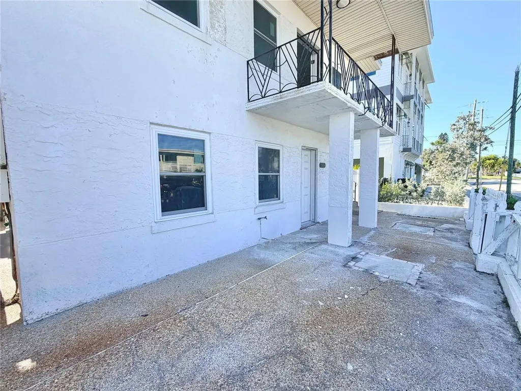 664 Mandalay Avenue Clearwater Beach FL 33767