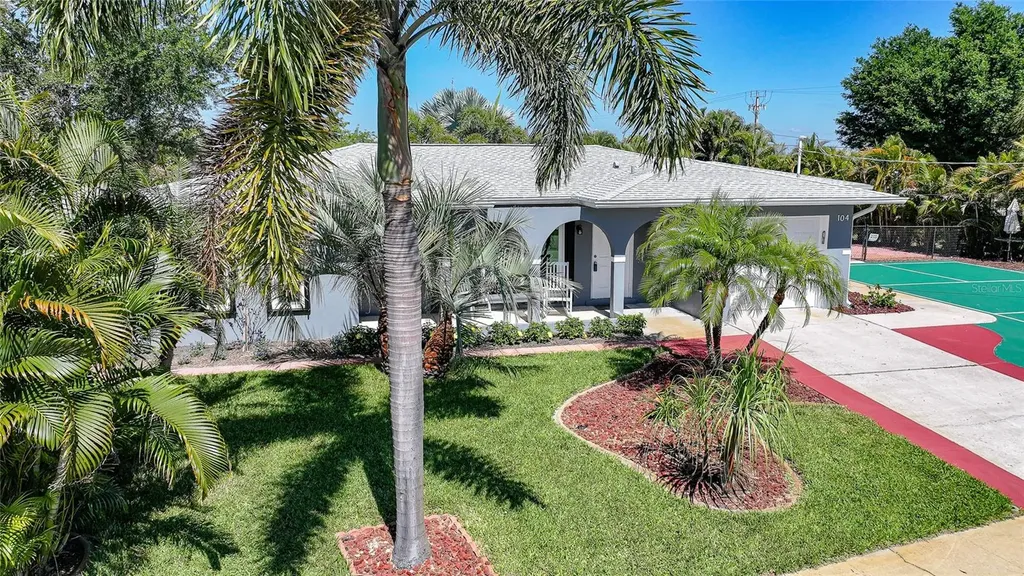 104 Free Court SE Port Charlotte FL 33952