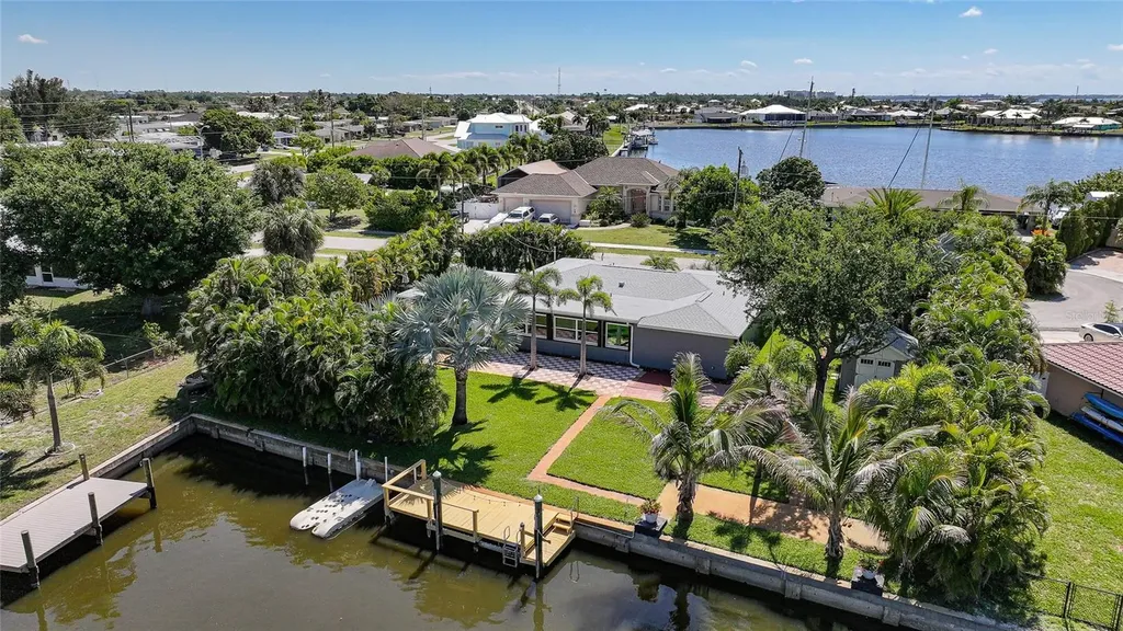 104 Free Court SE Port Charlotte FL 33952